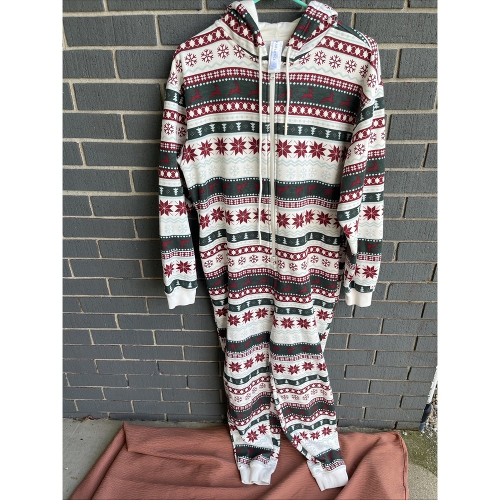 Fabletics M Christmas One Piece Hooded Zip Pajama Fair Isle Reindeer Barely Worn